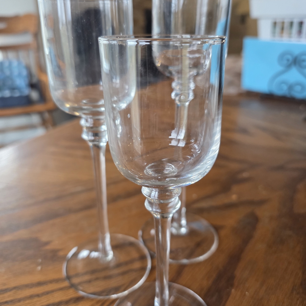 📣HP 📣 Vintage 3 Piece Liquor Glasses